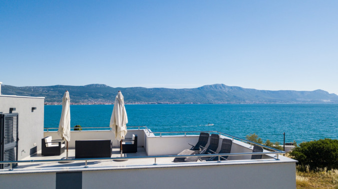 Villa Piramida, Villa Piramida Slatine