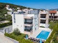 Villa Piramida, Villa Piramida Slatine
